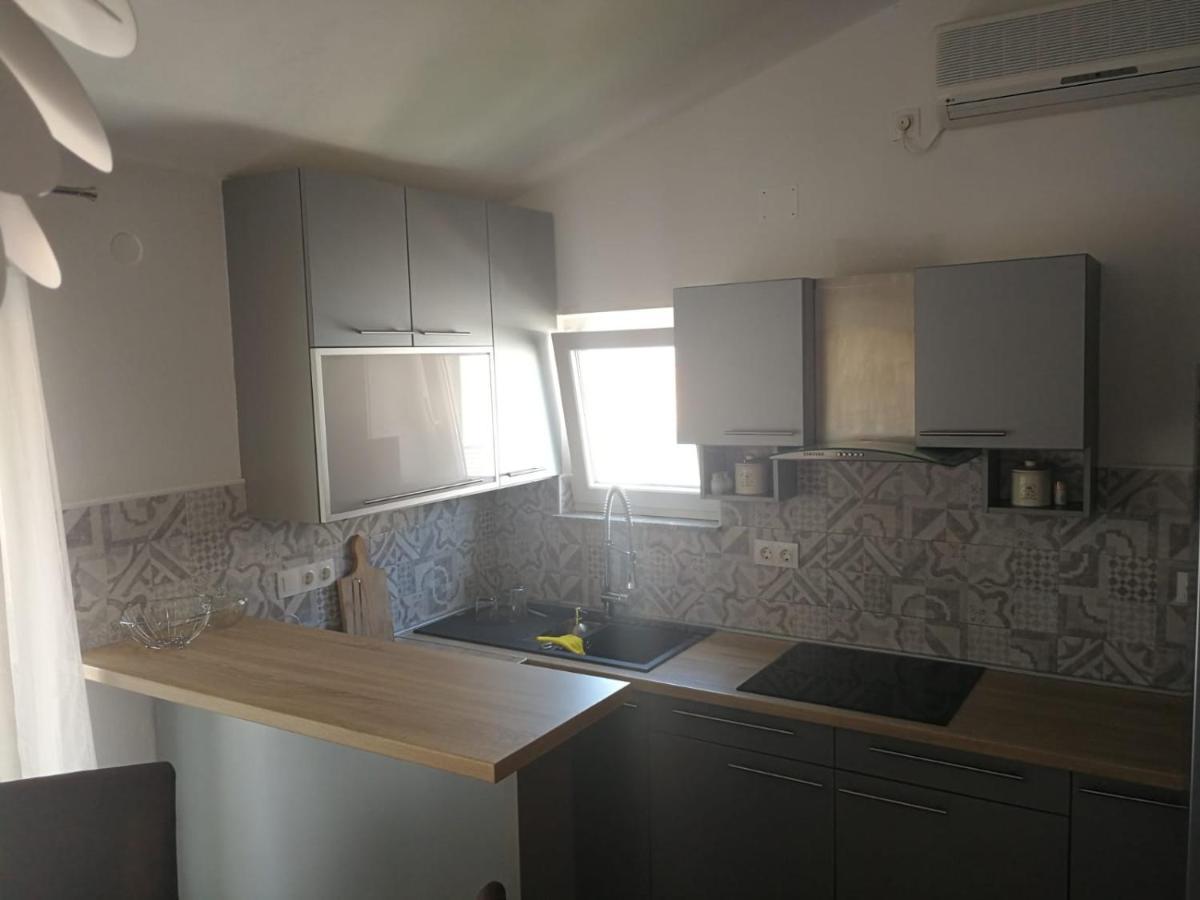 Apartmani Nea Weißenburg Exterior foto